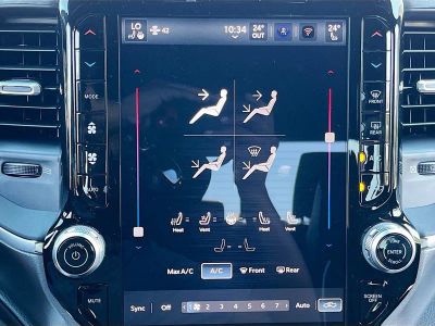 2025 Ram 1500 — photo 16 view