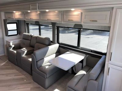 2026 Fleetwood BOUNDER - Photo 7