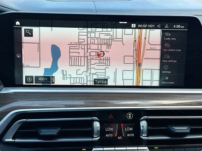 2021 BMW X6 — photo 33 view