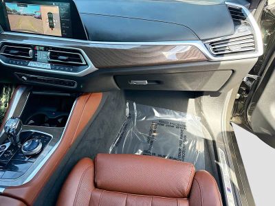 2021 BMW X6 — photo 18 view