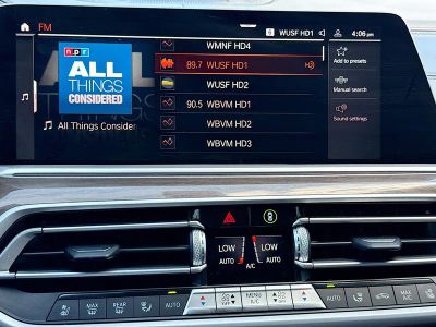 2021 BMW X6 — photo 32 view