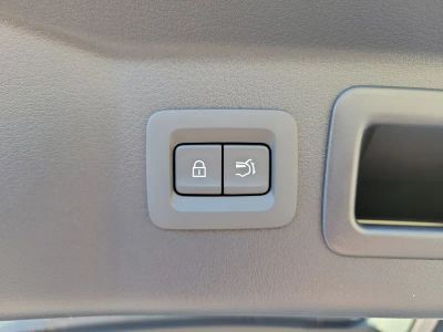2026 Mazda CX-90 — photo 11 view