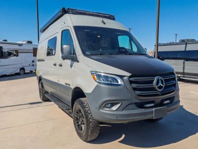 2027 Tiffin TIFFIN — front three-quarter view