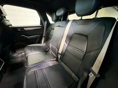 2023 Porsche Cayenne — photo 21 view