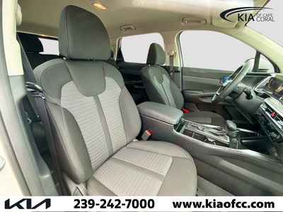 2026 Kia Sorento — photo 14 view