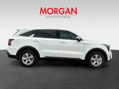 2026 Kia Sorento — side profile view
