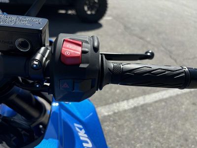2025 Suzuki GSX-8R - Photo 10