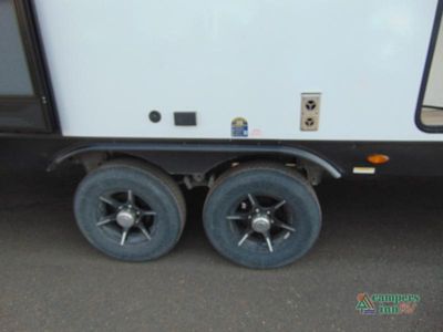 2026 Venture RV Campbound Platinum - Photo 6