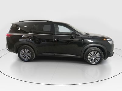 2025 Nissan Pathfinder - Photo 8