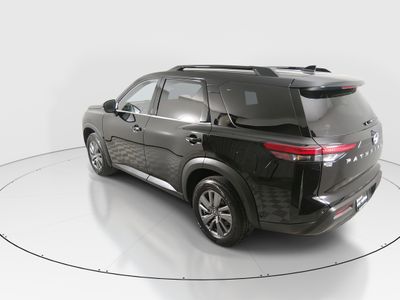 2025 Nissan Pathfinder - Photo 5