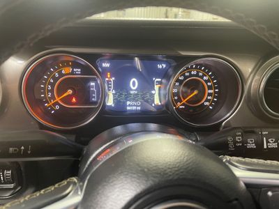2020 Jeep Wrangler Unlimited — photo 13 view