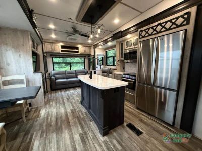 2023 Keystone RV Avalanche - Photo 10