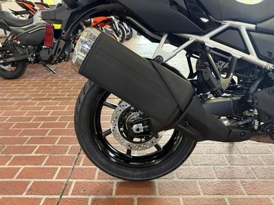2025 Suzuki V-STROM 800 - Photo 10