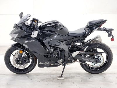 2025 Kawasaki NINJA ZX-4R ABS - Photo 7