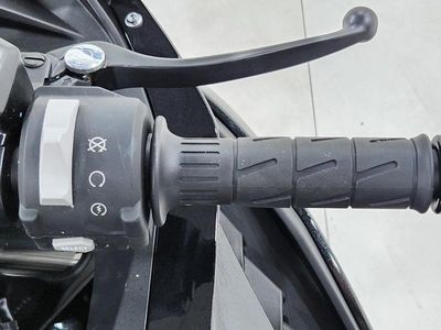 2025 Kawasaki NINJA ZX-4R ABS - Photo 11