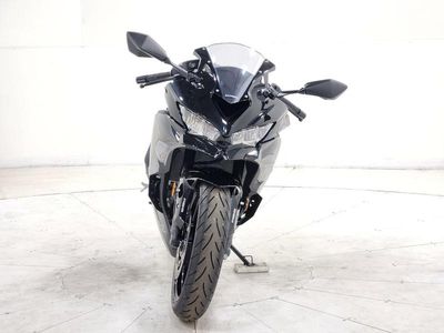 2025 Kawasaki NINJA ZX-4R ABS - Photo 3