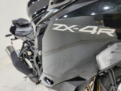 2025 Kawasaki NINJA ZX-4R ABS - Photo 14