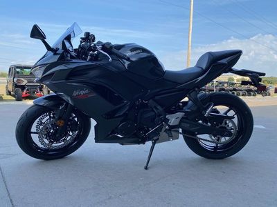 2026 Kawasaki Ninja 650 - Photo 7
