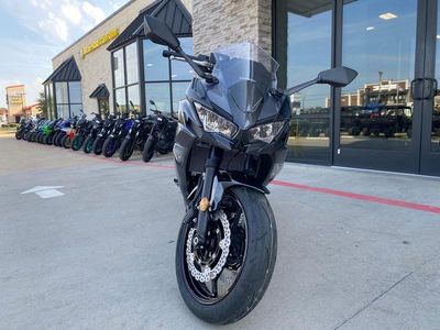2026 Kawasaki Ninja 650 - Photo 3