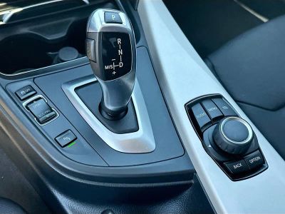 2017 BMW 3 Series — photo 15 view
