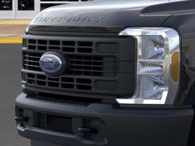 2026 Ford Chassis Cab - Photo 17