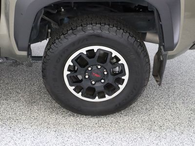 2024 Toyota Tacoma 4WD - Photo 10