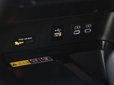 2025 Toyota Camry — photo 14 view