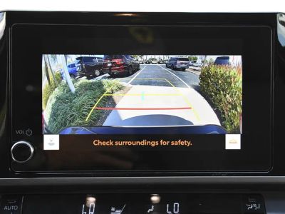 2025 Toyota Camry — photo 18 view