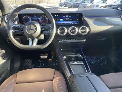 2025 Mercedes-Benz GLA - Photo 5