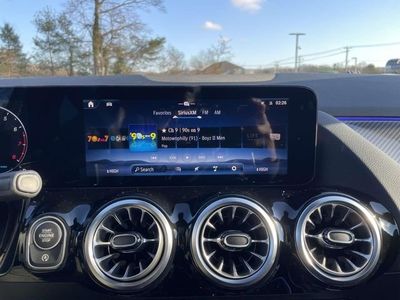 2025 Mercedes-Benz GLA - Photo 28