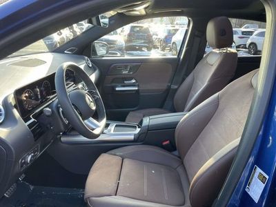 2025 Mercedes-Benz GLA - Photo 4