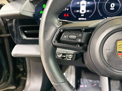 2021 Porsche Taycan - Photo 34