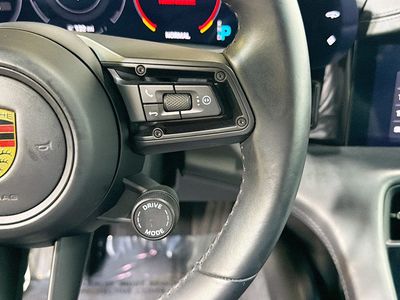 2021 Porsche Taycan - Photo 35