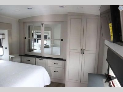2026 Jayco North Point - Photo 23