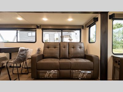 2026 Forest River RV Cherokee Alpha Wolf - Photo 41