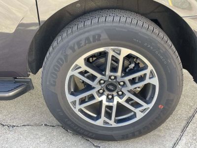 2025 Ford Expedition - Photo 9