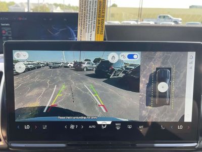2025 Ford Expedition - Photo 17