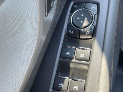 2025 Ford Expedition - Photo 14