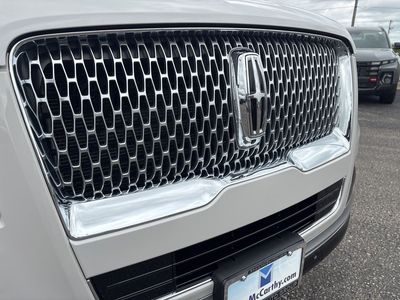 2023 Lincoln Navigator L - Photo 5