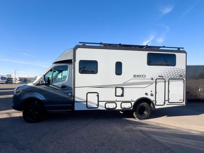 2025 Winnebago EKKO - Photo 21