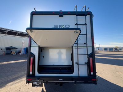 2025 Winnebago EKKO - Photo 32