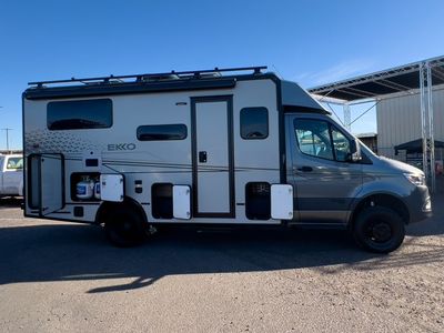 2025 Winnebago EKKO - Photo 17