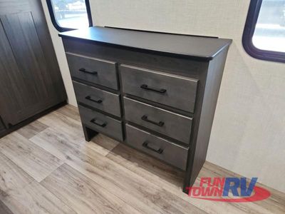2025 Venture RV Stratus - Photo 47
