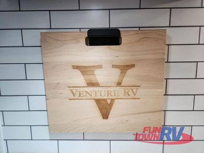 2025 Venture RV Stratus - Photo 28
