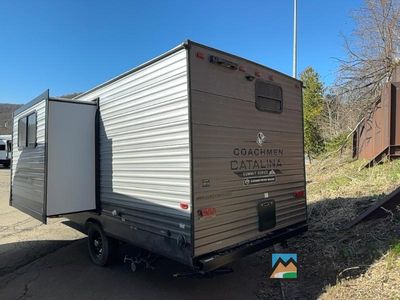 2025 Coachmen RV Catalina Summit Series 7 - Photo 5