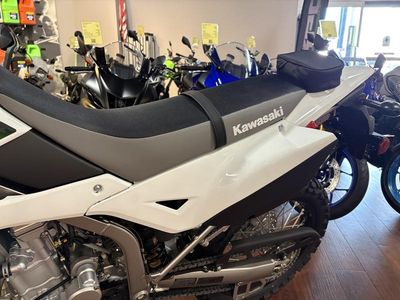 2026 Kawasaki KLX300 - Photo 12