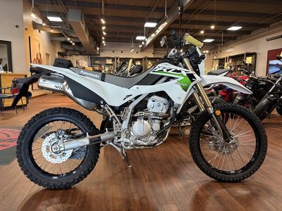 2026 Kawasaki KLX300 - Photo 6