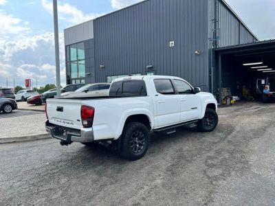 2023 Toyota Tacoma - Photo 4