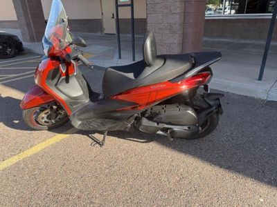 2023 Piaggio Beverly 400 S Euro 5 - Photo 2