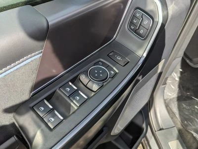 2026 Ford F-250SD — photo 18 view